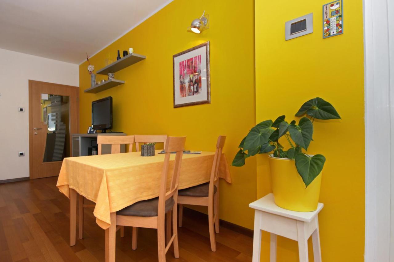 Apartment Bizjak Pula Exterior photo